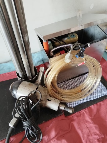 使用中硬轴钻蒸发器疏通机